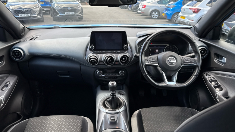 Nissan Juke 1.0 DiG-T 114 N-Connecta 5dr Petrol Hatchback